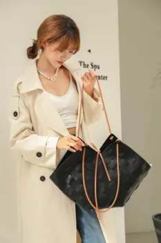 Nova moda vsestranski tkane vrečke usnjena ženska torba, velika zmogljivost preprost Lingge Eno Ramo Torba Moda
